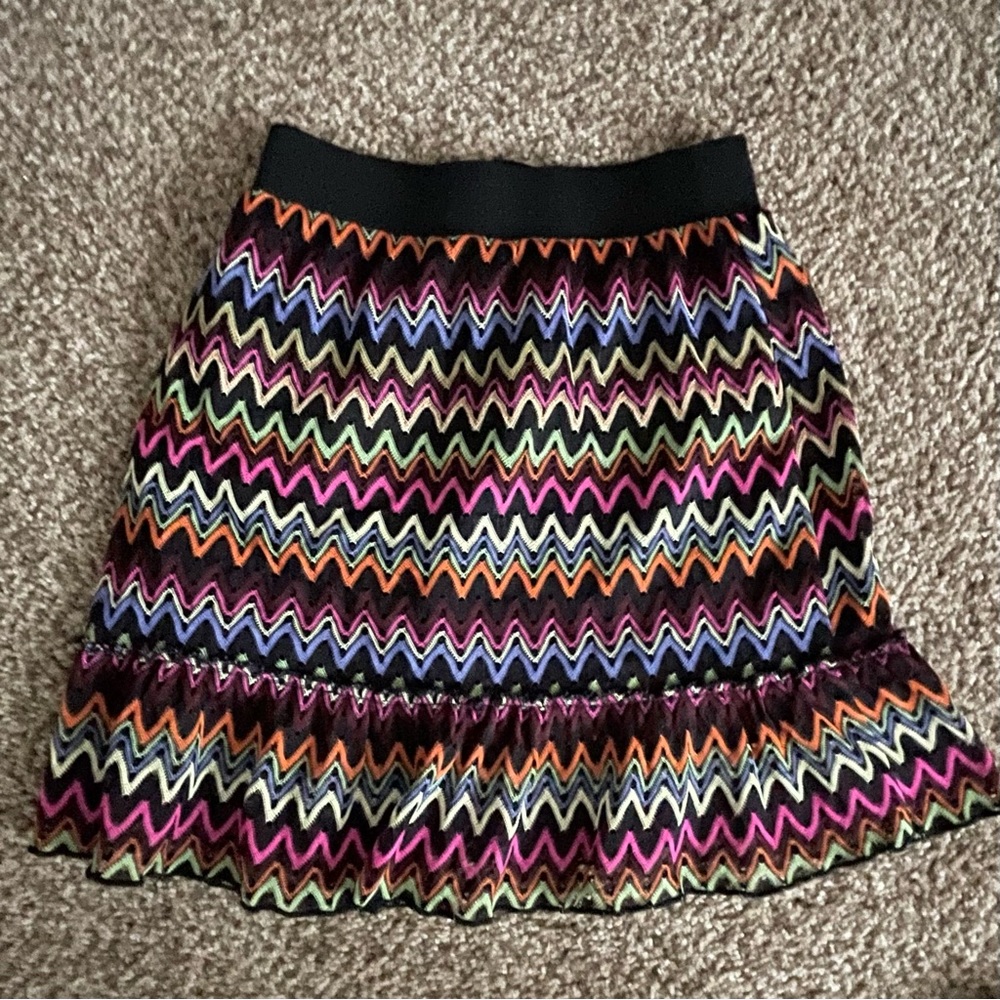 Girl Friends by Anita’s, Girls Size 12, Black Skirt w/multicolor chevron pattern